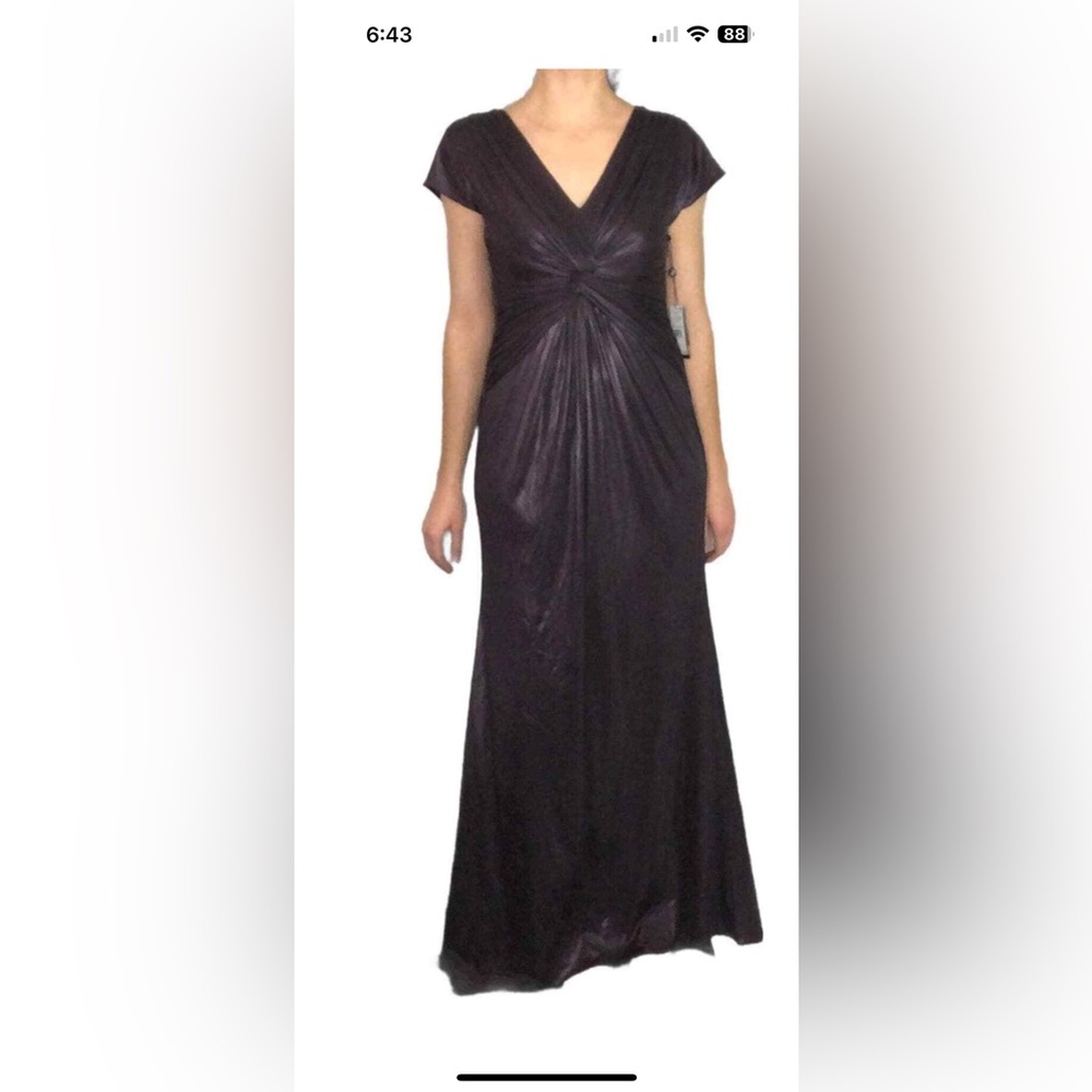 Adrianna Papell Metallic Twist Cap Sleeve Gown in Purple Dress